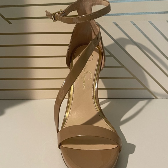 Jessica Simpson - Nude 4” Heel - Picture 3 of 3